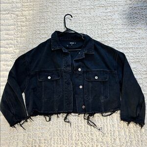 Crop denim jacket